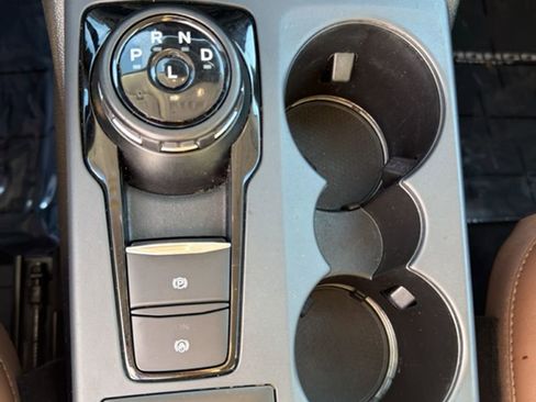 Used 2021 Ford Bronco Sport Outer Banks w/ Outer Banks Package image 31