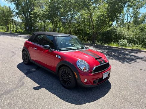 Used 2015 MINI Cooper S FWD image 13