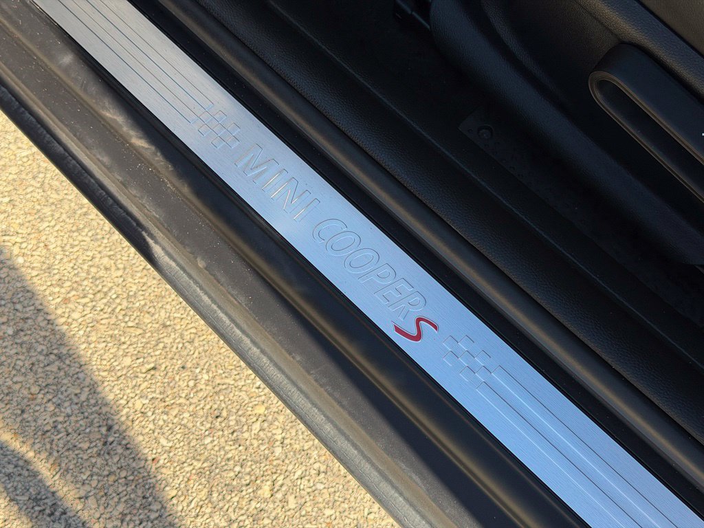 Used 2019 MINI Cooper S w/ Storage Package FWD image 21