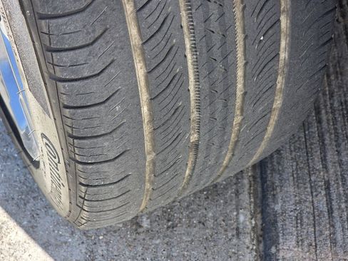 Used 2022 Chevrolet Malibu LT image 35