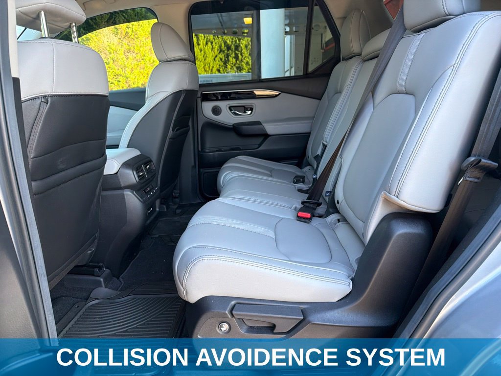 Used 2025 Honda Pilot EX-L image 10