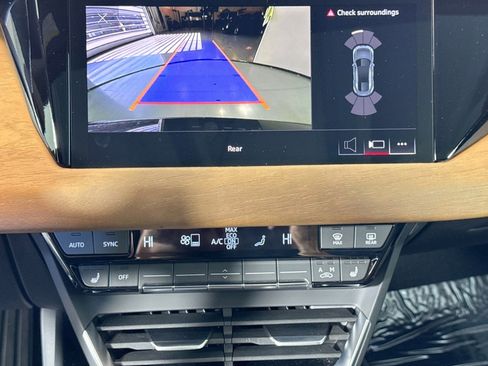 Used 2023 Audi e-tron GT Premium Plus image 14