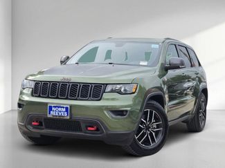 Used 2021 Jeep Grand Cherokee Trailhawk video 1