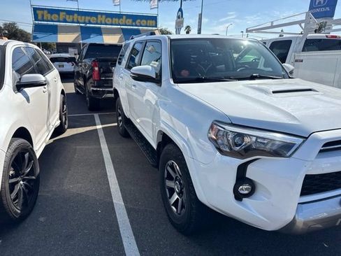 Used 2023 Toyota 4Runner TRD Off-Road Premium w/ Moonroof Package AWD/4WD image 2