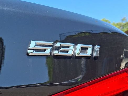 Used 2019 BMW 530i xDrive w/ Convenience Package AWD/4WD image 31