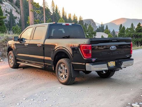 Certified 2022 Ford F150 XLT w/ Equipment Group 301A Mid AWD/4WD image 4