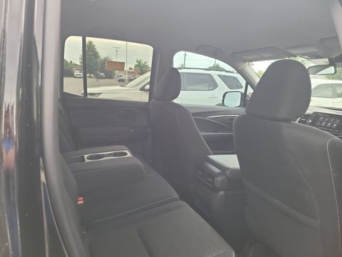 Used 2025 Honda Ridgeline Sport image 25