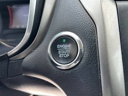 Used 2019 Ford Fusion SEL FWD image 18