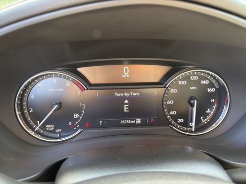 Used 2021 Cadillac XT4 Premium Luxury AWD/4WD image 17