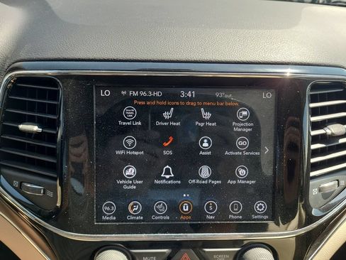 Used 2020 Jeep Grand Cherokee Limited AWD/4WD image 25