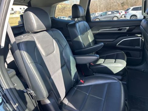 Used 2022 Kia Telluride S image 48