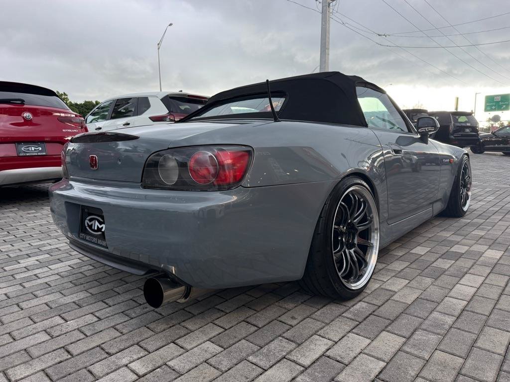 Used 2002 Honda S2000 image 9
