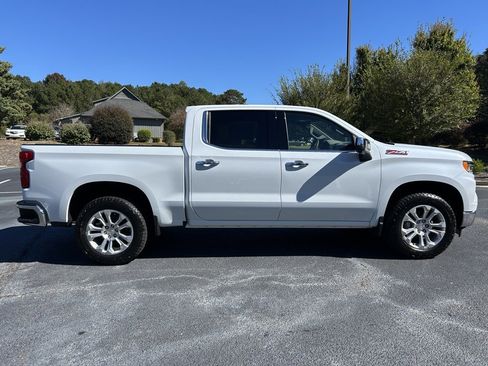 New 2026 Chevrolet Silverado 1500 LTZ w/ Z71 Off-Road Package image 24
