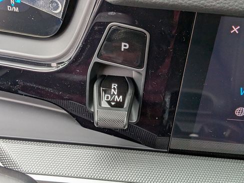 New 2026 Porsche Cayenne image 21