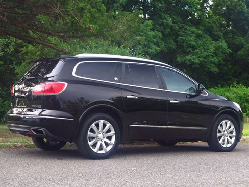 Used 2016 Buick Enclave Premium w/ Experience Buick Package AWD/4WD image 4