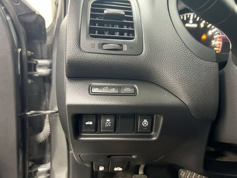 Used 2018 Nissan Altima 2.5 SL FWD image 18
