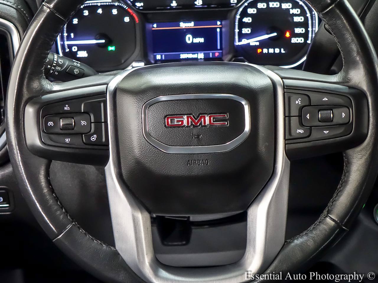 Used 2022 GMC Sierra 1500 Elevation w/ X31 Off-Road Package AWD/4WD image 19