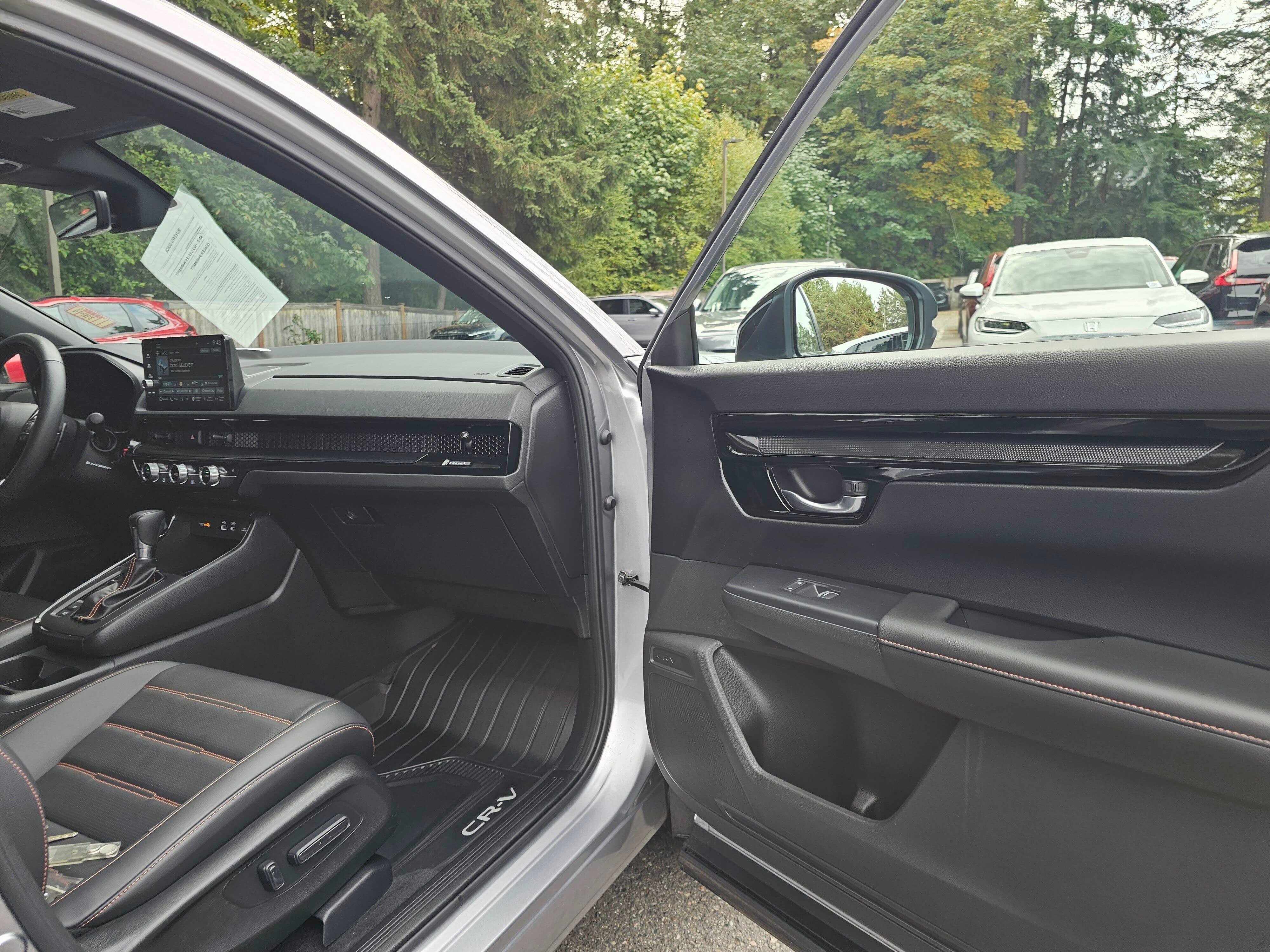 Certified 2024 Honda CR-V Sport Touring image 12