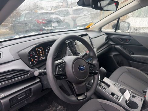 Used 2025 Subaru Crosstrek 2.0i Premium image 13