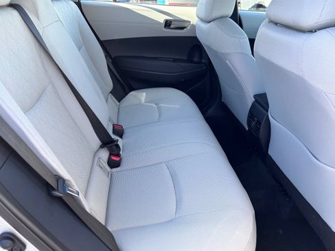 Used 2024 Toyota Corolla Cross L FWD image 15