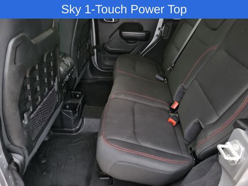 Used 2020 Jeep Wrangler Unlimited Rubicon AWD/4WD image 16