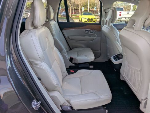 Used 2020 Volvo XC90 T6 Inscription image 23