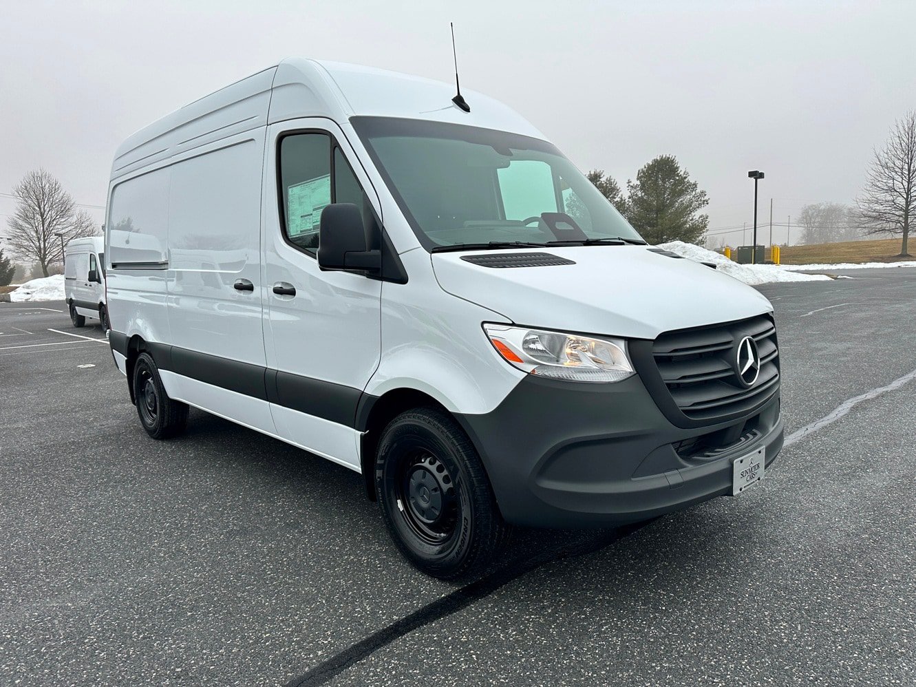 Used 2025 Mercedes-Benz Sprinter 2500 image 1