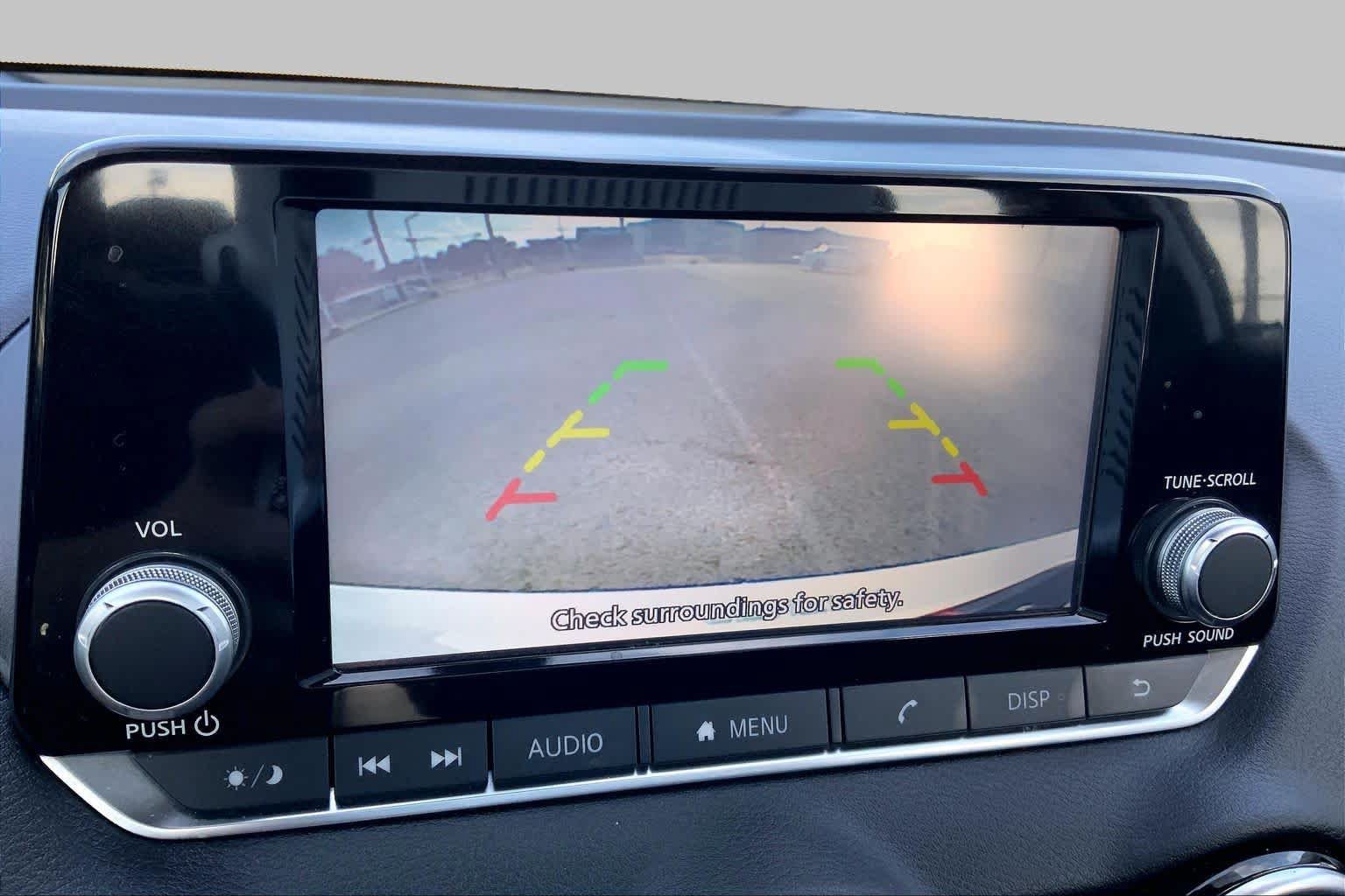 Used 2025 Nissan Sentra S FWD image 27