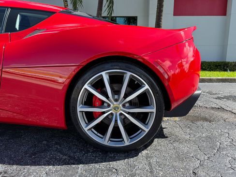 Used 2014 Lotus Evora S image 19