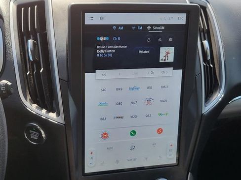 Used 2021 Ford Edge SEL image 21