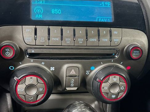 Used 2011 Chevrolet Camaro LT image 15