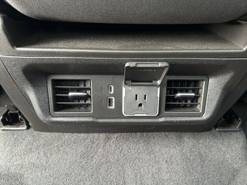 Used 2024 Chevrolet Silverado 1500 RST w/ Z71 Off-Road Package image 47