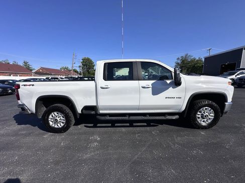 Used 2021 Chevrolet Silverado 2500 LT w/ Convenience Package AWD/4WD image 9