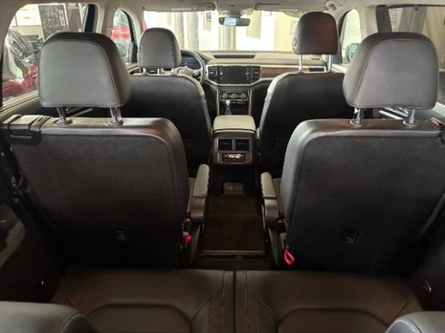 Used 2019 Volkswagen Atlas SEL Premium AWD/4WD image 17