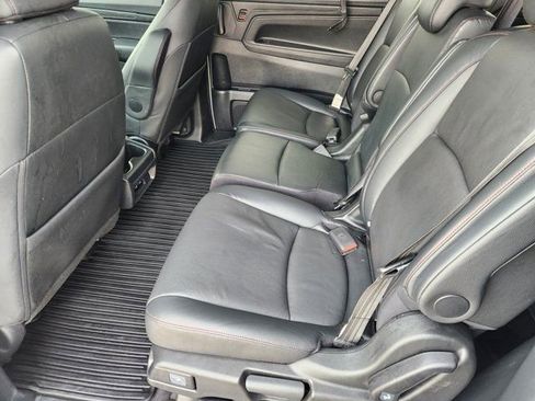 Used 2023 Honda Odyssey Sport image 32