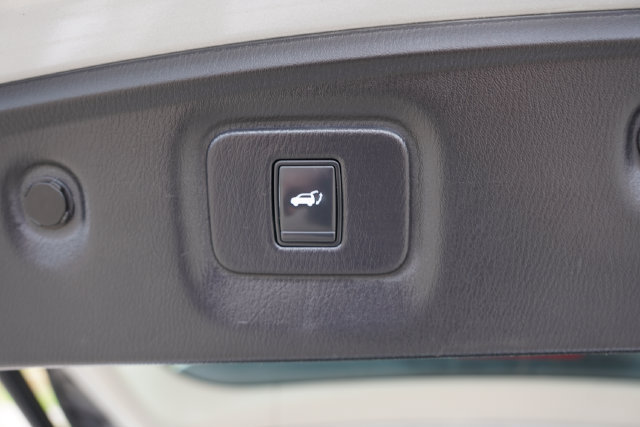 Used 2018 INFINITI QX60 Luxe AWD/4WD image 24