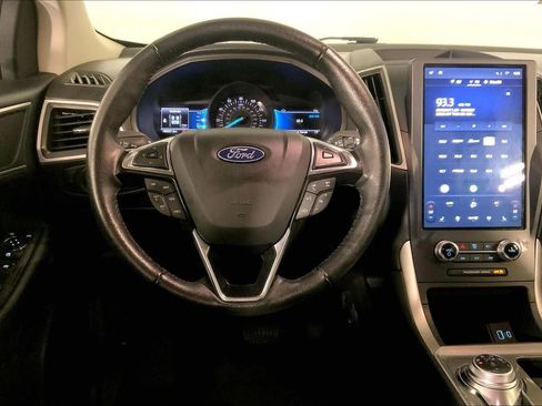Used 2024 Ford Edge SEL AWD/4WD image 5