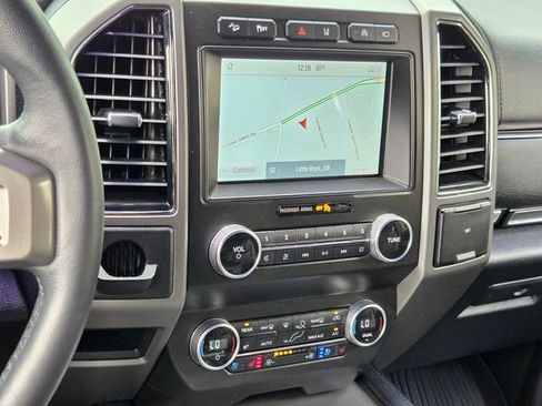 Used 2021 Ford Expedition XLT AWD/4WD image 26