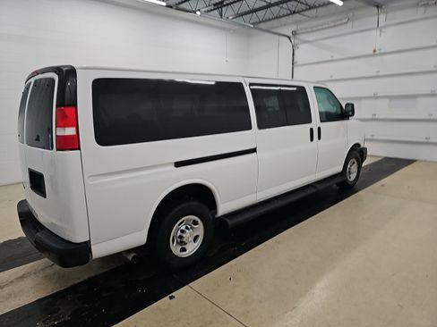 Used 2023 Chevrolet Express 3500 LS image 4