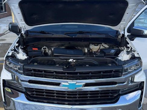 Used 2019 Chevrolet Silverado 1500 LT w/ All-Star Edition image 33