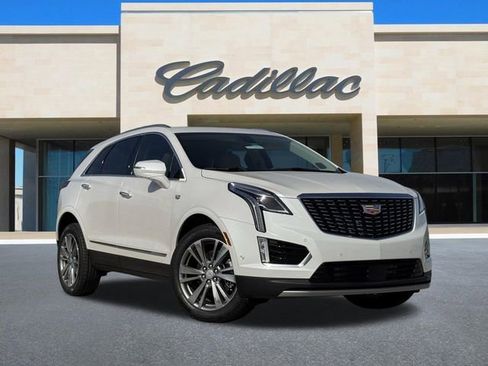 New 2026 Cadillac XT5 Premium Luxury w/ Driver Assist Package image 2