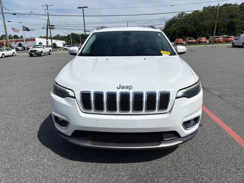 Used 2019 Jeep Cherokee Limited FWD image 10