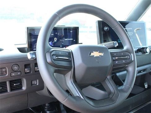 New 2025 Chevrolet Brightdrop 600 image 13