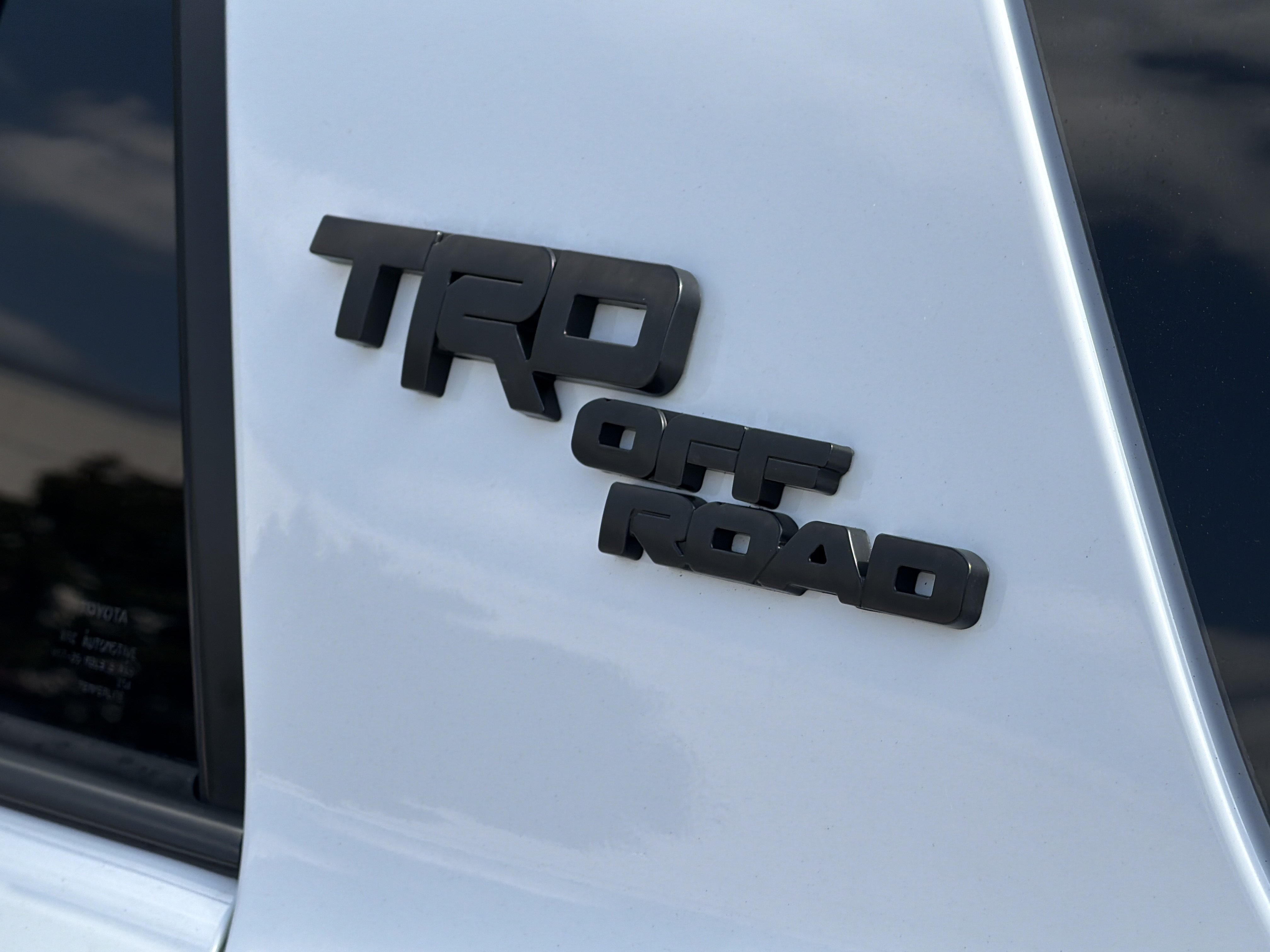 Used 2022 Toyota 4Runner TRD Off-Road Premium w/ Moonroof Package AWD/4WD image 34
