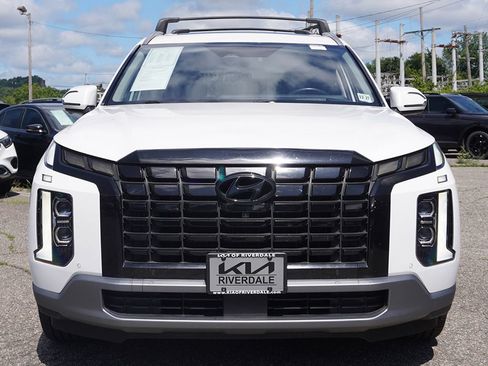 Used 2023 Hyundai Palisade Limited AWD/4WD image 17