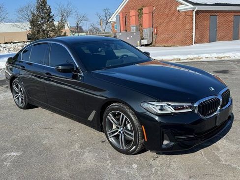Used 2022 BMW 530i xDrive 530i xDrive w/ Premium Package image 6