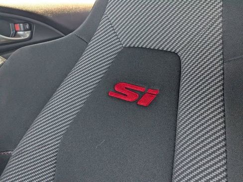 Used 2018 Honda Civic Si image 22