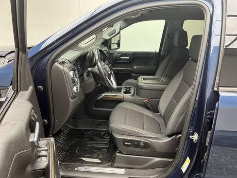 Used 2020 GMC Sierra 1500 Elevation w/ Elevation Value Package AWD/4WD image 9