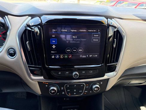 Used 2022 Chevrolet Traverse Premier w/ LPO, Floor Liner Package AWD/4WD image 13