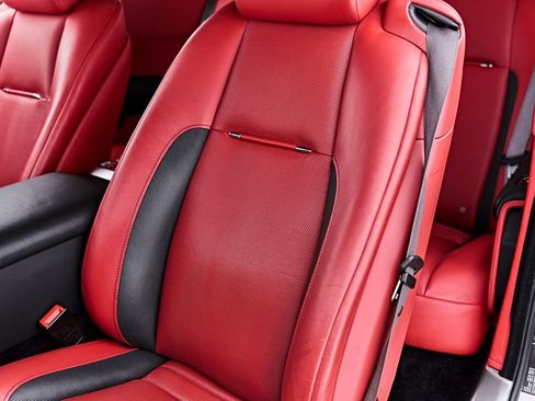 Used 2018 Rolls-Royce Wraith RWD image 51
